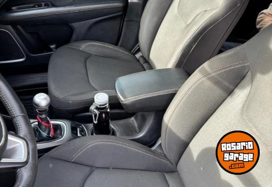 Camionetas - Jeep Compass Sport 2.4 mt6 fwd 2020 Nafta 170000Km - En Venta