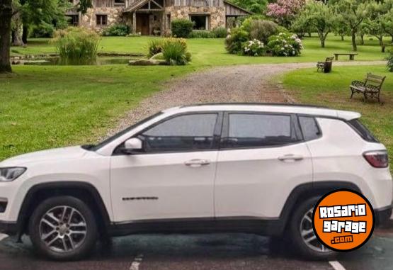 Camionetas - Jeep Compass Sport 2.4 mt6 fwd 2020 Nafta 170000Km - En Venta