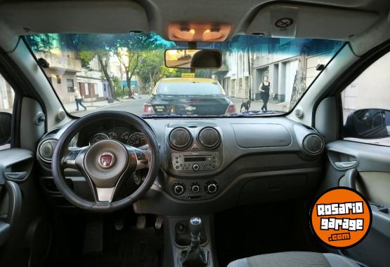 Autos - Fiat Palio essence 1.6 2015 Nafta 149000Km - En Venta