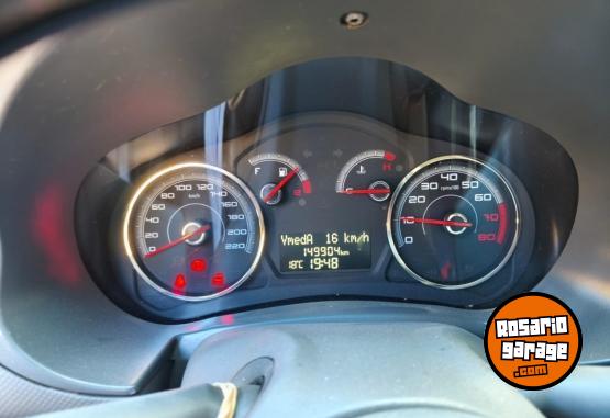 Autos - Fiat Palio essence 1.6 2015 Nafta 149000Km - En Venta