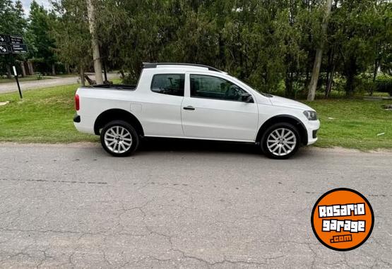 Utilitarios - Volkswagen SAVEIRO 1.6 DOBLE CABINA 2015 Nafta 155000Km - En Venta