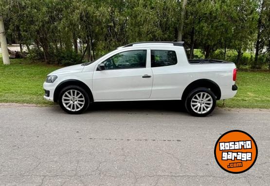 Utilitarios - Volkswagen SAVEIRO 1.6 DOBLE CABINA 2015 Nafta 155000Km - En Venta