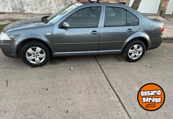 Autos - Volkswagen Bora TDI 2010 Diesel 260000Km - En Venta