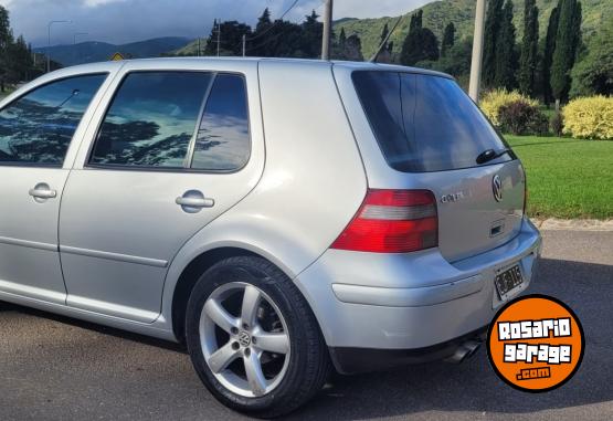 Autos - Volkswagen Golf 2004 Nafta 187000Km - En Venta