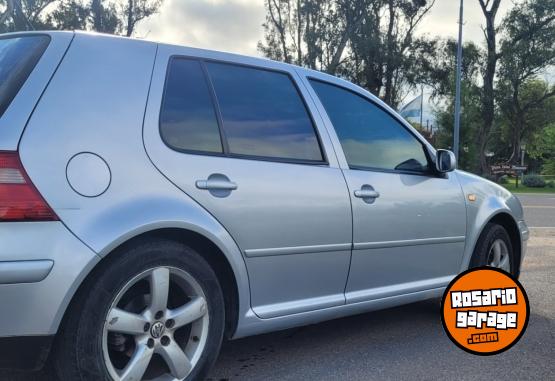 Autos - Volkswagen Golf 2004 Nafta 187000Km - En Venta