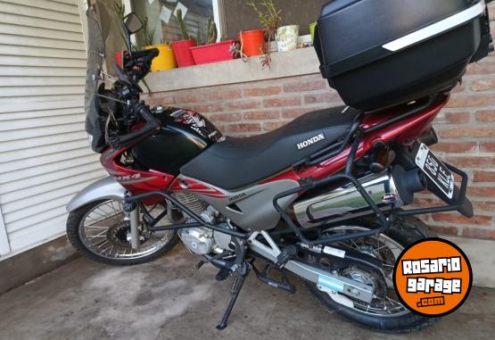 Motos - Honda Falcon 400 2013 Nafta 24500Km - En Venta