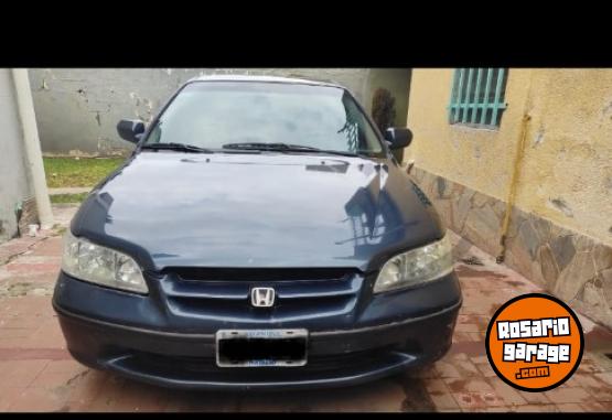 Autos - Honda Accord v6 1998 Nafta 275000Km - En Venta