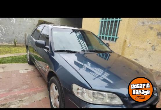 Autos - Honda Accord v6 1998 Nafta 275000Km - En Venta