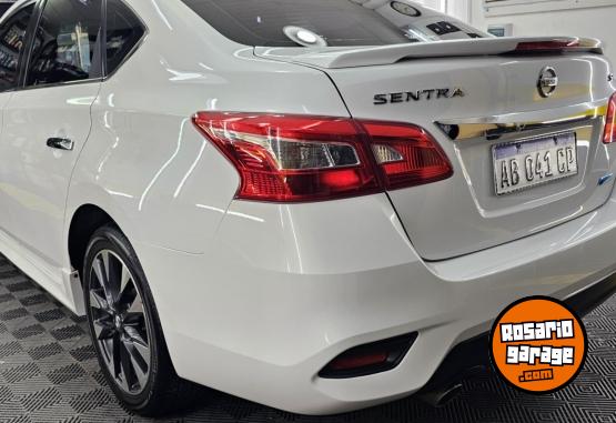 Autos - Nissan Sentra SR 2017 Nafta 100000Km - En Venta