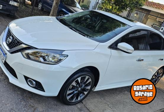 Autos - Nissan Sentra SR 2017 Nafta 100000Km - En Venta