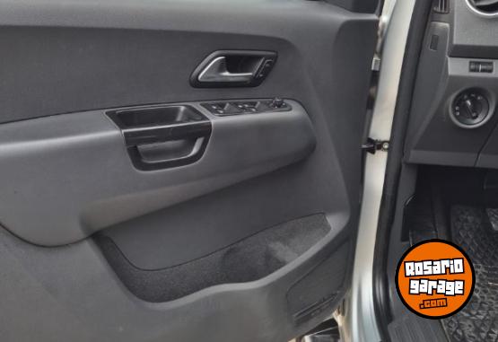 Camionetas - Volkswagen Amarok highline pack perm 2012 Diesel 180000Km - En Venta