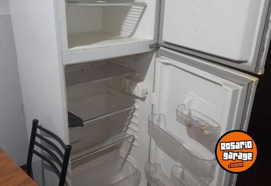 Hogar - HELADERA BAMBI C FREEZER - En Venta