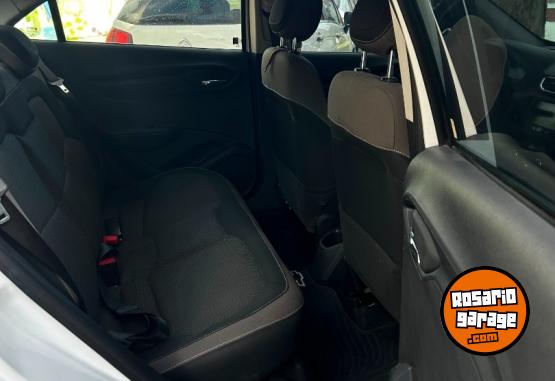 Autos - Chevrolet PRISMA LTZ 2014 Nafta 140000Km - En Venta