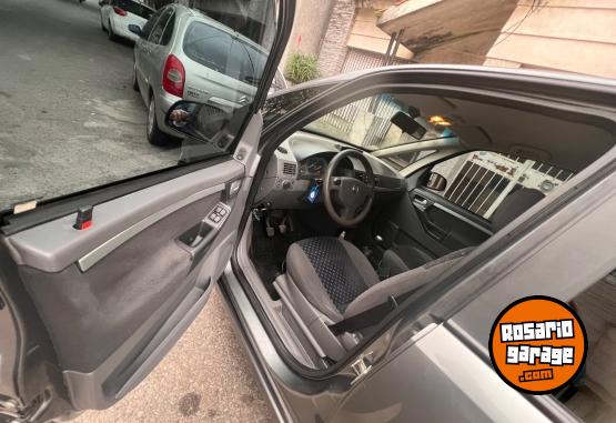 Autos - Chevrolet Meriva 2011 GNC 138000Km - En Venta