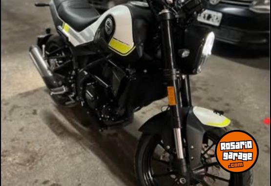 Motos - Benelli leoncino  250cc 2025 Nafta 998Km - En Venta
