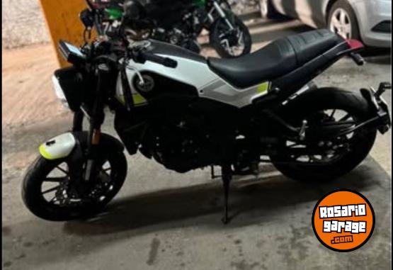Motos - Benelli leoncino  250cc 2025 Nafta 998Km - En Venta