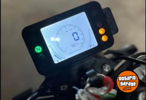 Motos - Benelli leoncino  250cc 2025 Nafta 998Km - En Venta