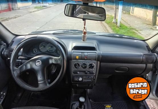 Autos - Chevrolet Corsa 2006 GNC 290000Km - En Venta