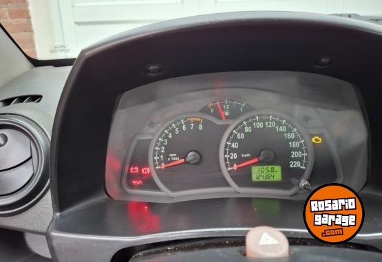Autos - Ford Ka 1.0 fly 2010 Nafta 124500Km - En Venta