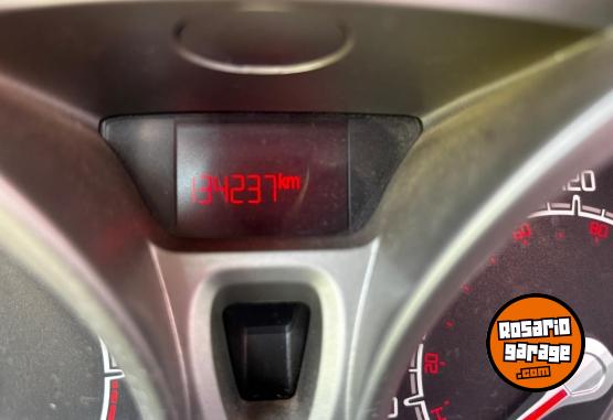 Autos - Ford FORD FIESTA KINETIC TITAN 2012 Nafta 134237Km - En Venta