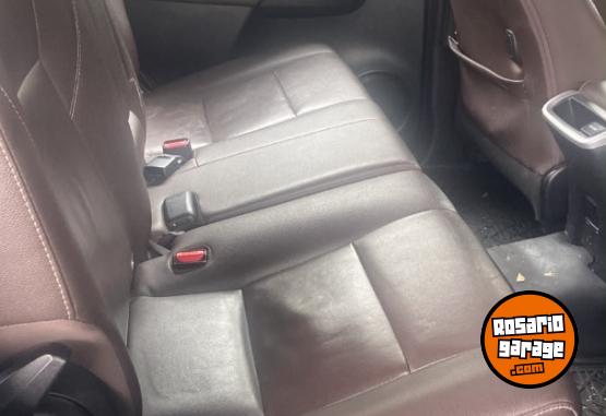 Camionetas - Toyota Sw4 4x4 SRX AT 2018 Nafta 210000Km - En Venta