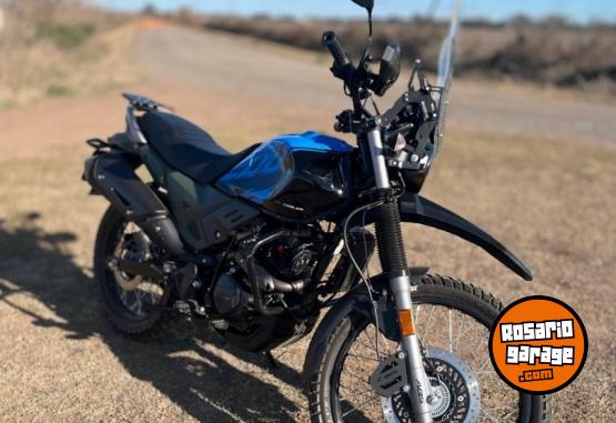 Motos - Hero Xpulse 200 2024 Nafta 4700Km - En Venta