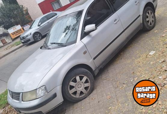 Autos - Volkswagen Passat 1998 Nafta 4Km - En Venta