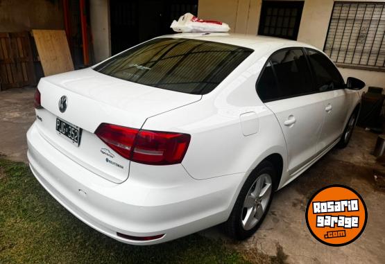 Autos - Volkswagen vento 2.5 2015 Nafta 147000Km - En Venta