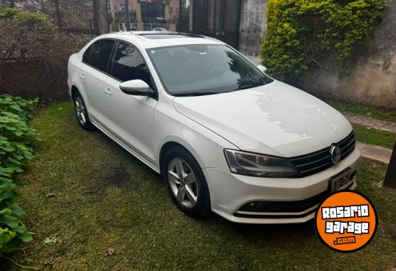 Autos - Volkswagen vento 2.5 2015 Nafta 147000Km - En Venta