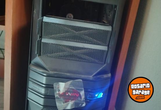 Informática - PC usada con TECLADO y MOUSE nuevos - En Venta