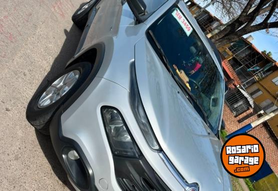 Camionetas - Fiat frredom 2016 Diesel 190Km - En Venta