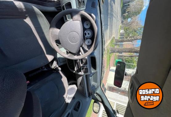 Autos - Renault CLIO 2008 Nafta 185000Km - En Venta
