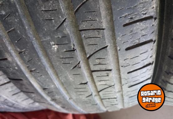 Accesorios para Autos - Cubiertas usadas 215-65-16 - En Venta