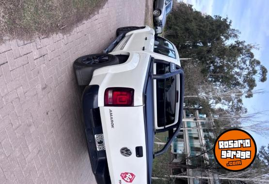 Camionetas - Volkswagen Amarok dark label 2015 Diesel 184000Km - En Venta