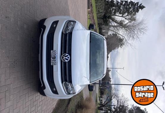 Camionetas - Volkswagen Amarok dark label 2015 Diesel 184000Km - En Venta