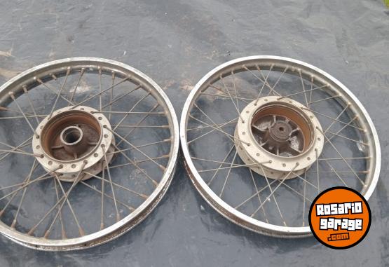 Accesorios para Motos - Llantas de moto - En Venta