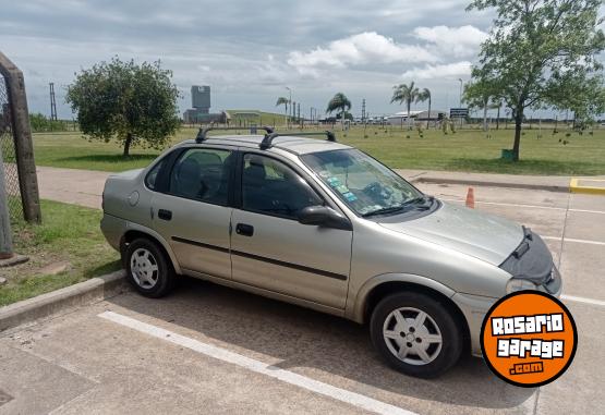 Autos - Chevrolet Corsa Clasic 2010 GNC 225000Km - En Venta