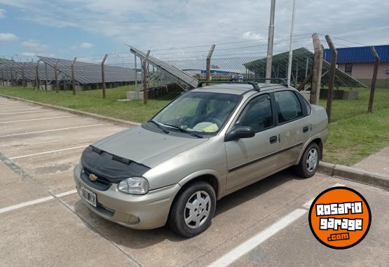 Autos - Chevrolet Corsa Clasic 2010 GNC 225000Km - En Venta