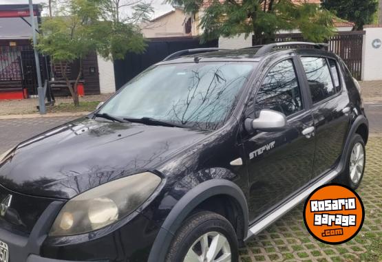Autos - Renault Sandero Stepway 2012 Nafta 222000Km - En Venta
