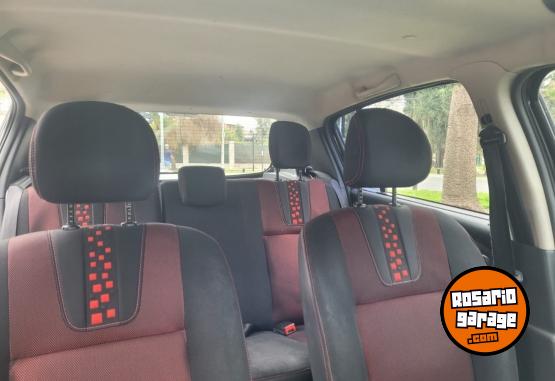 Autos - Renault Sandero Stepway 2012 Nafta 222000Km - En Venta