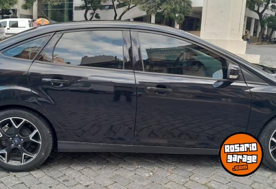 Autos - Ford FOCUS 2014 Nafta 83000Km - En Venta