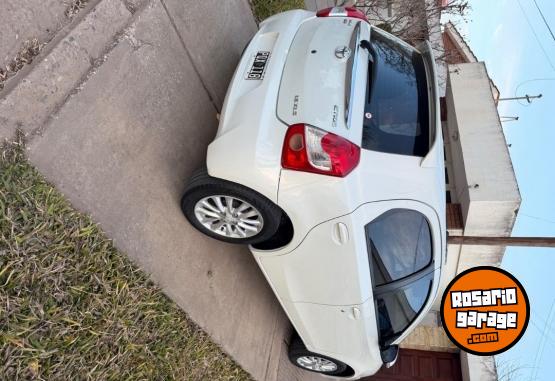 Autos - Toyota Etios 2016 Nafta 78000Km - En Venta