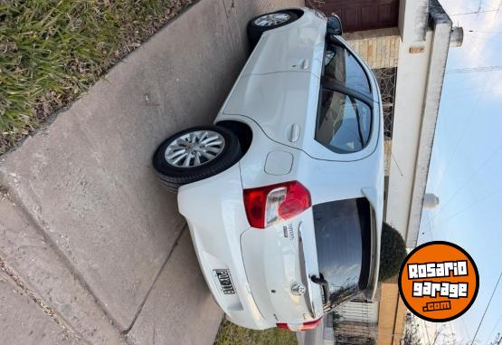 Autos - Toyota Etios 2016 Nafta 78000Km - En Venta