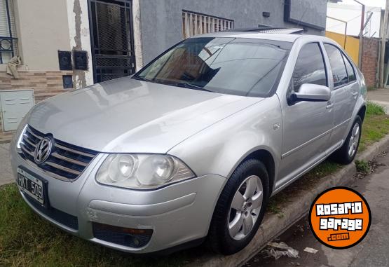 Autos - Volkswagen Bora 2008 GNC 268000Km - En Venta
