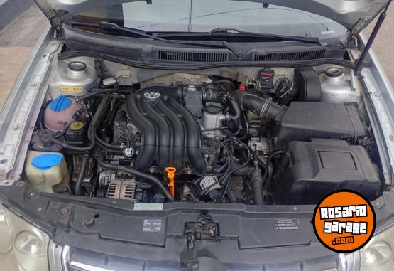 Autos - Volkswagen Bora 2008 GNC 268000Km - En Venta