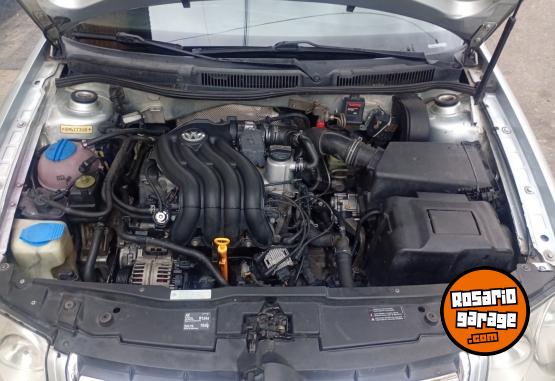 Autos - Volkswagen Bora 2008 GNC 268000Km - En Venta