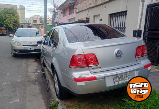 Autos - Volkswagen Bora 2008 GNC 268000Km - En Venta