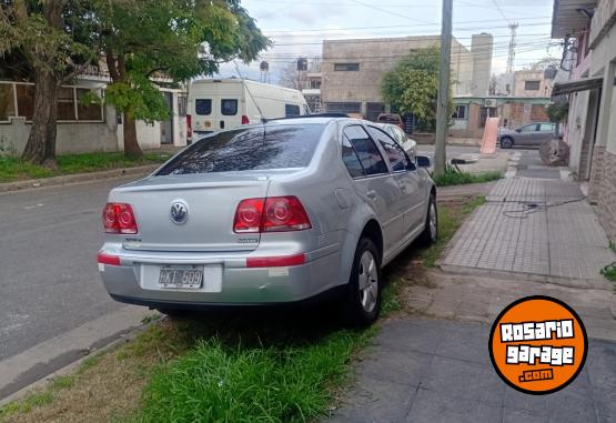Autos - Volkswagen Bora 2008 GNC 268000Km - En Venta