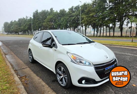 Autos - Peugeot 208 2018 Nafta 35000Km - En Venta