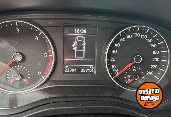 Camionetas - Volkswagen Amarok 2025 Diesel 23000Km - En Venta